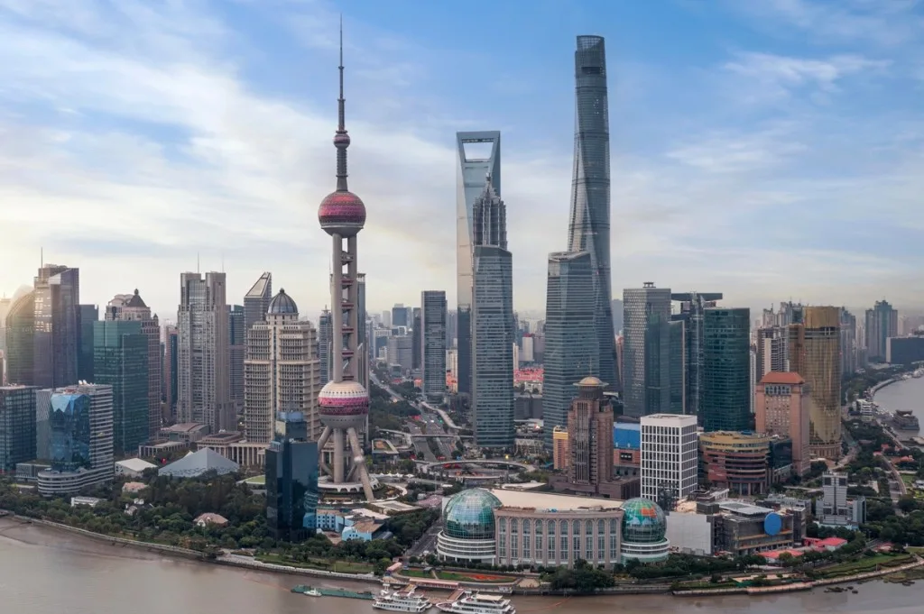 Shanghai, China: local advisory and compliance services
